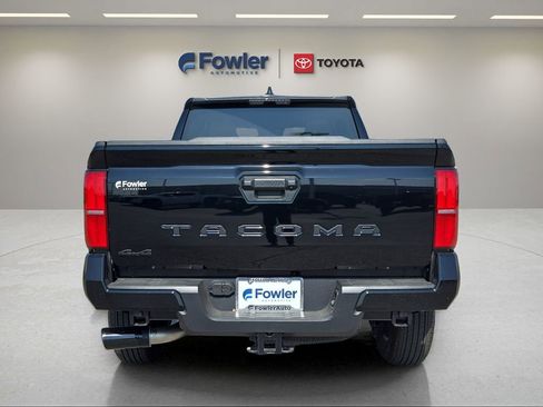 New 2025 Toyota Tacoma SR5 AWD/4WD image 6