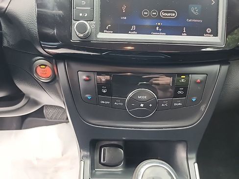 Used 2019 Nissan Sentra SV FWD image 21
