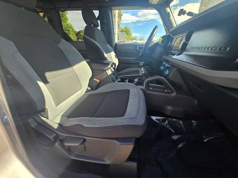 Used 2023 Ford Bronco Big Bend AWD/4WD image 10