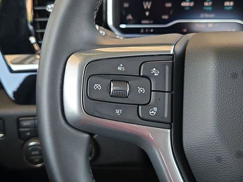 Certified 2025 Chevrolet Silverado 2500 LTZ w/ LTZ Convenience Package image 13