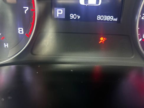 Used 2019 Kia Forte LXS FWD image 10