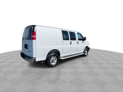 Used 2025 GMC Savana 2500 w/ Driver Convenience Package RWD image 8
