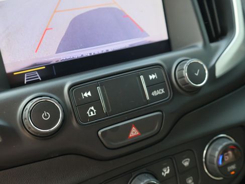 Used 2019 GMC Terrain SLT FWD image 27