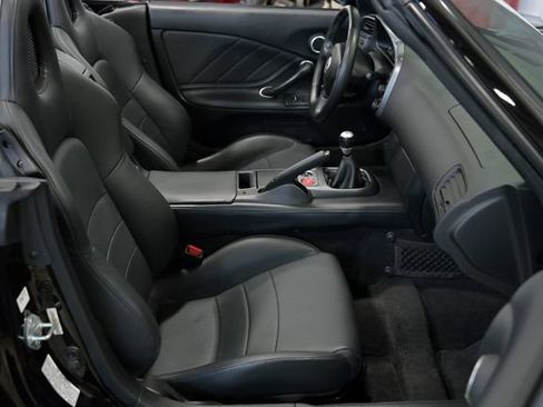 Used 2002 Honda S2000 image 38