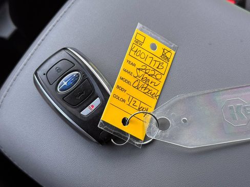 Used 2020 Subaru Outback Limited w/ Popular Package #2 AWD/4WD image 37