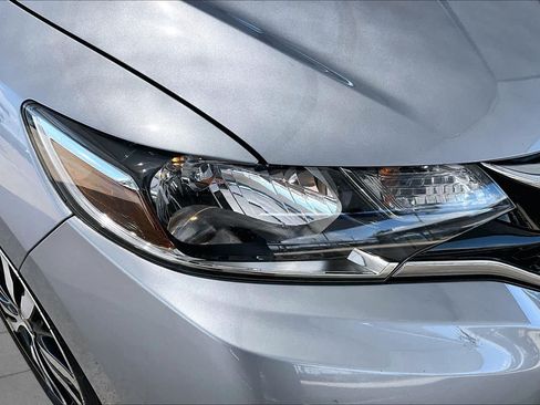 Used 2018 Honda Fit EX image 27