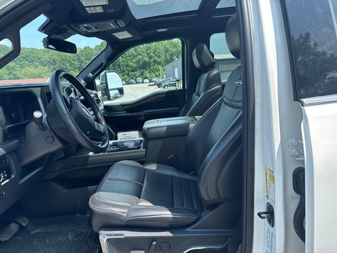 Used 2024 Ford F250 Platinum AWD/4WD image 11