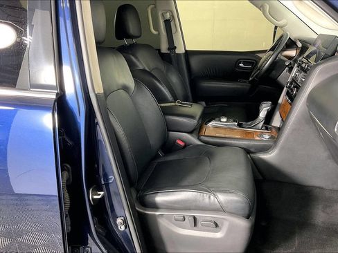 Used 2023 Nissan Armada SL w/ Captain's Chairs Package RWD image 10