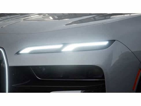 New 2025 BMW 740i w/ Premium Package image 6