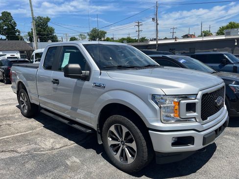 Used 2019 Ford F150 XL w/ Equipment Group 101A Mid AWD/4WD image 3