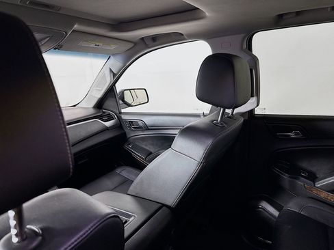 Used 2018 Chevrolet Tahoe LT AWD/4WD image 23