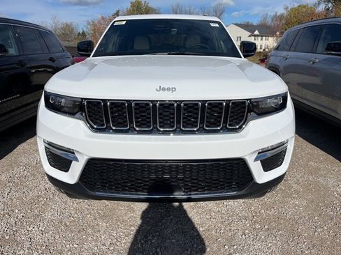 New 2025 Jeep Grand Cherokee Limited image 2