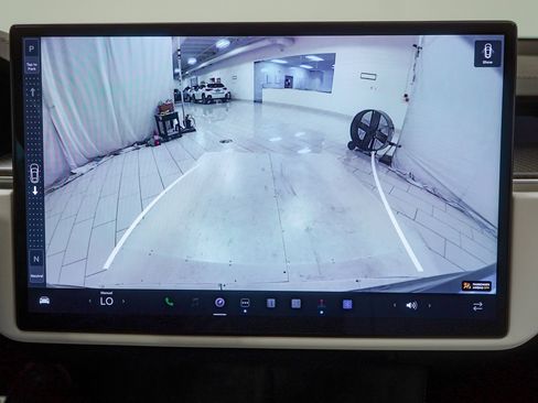 Used 2023 Tesla Model S Plaid image 37