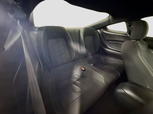 Used 2019 Ford Mustang Coupe image 26