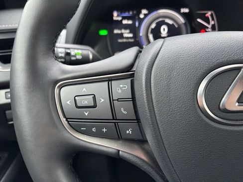 Used 2024 Lexus UX 250h F Sport image 15