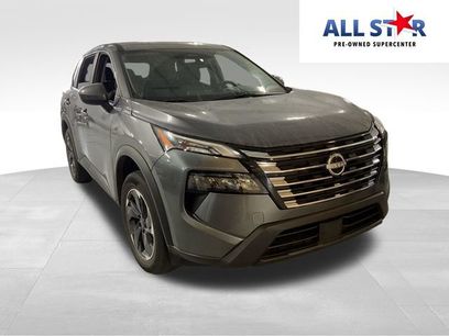 Used 2025 Nissan Rogue SV