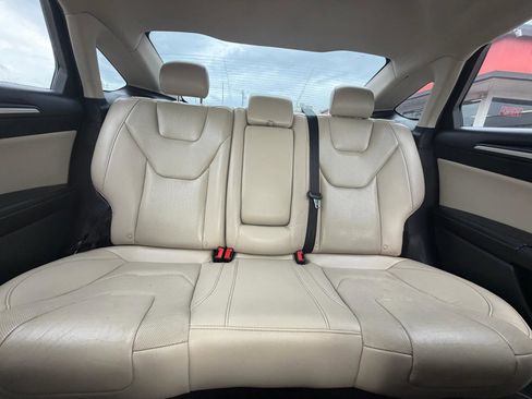 Used 2017 Ford Fusion Titanium FWD image 17