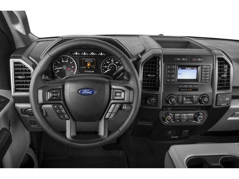 Used 2018 Ford F150 XLT w/ Equipment Group 302A Luxury image 4