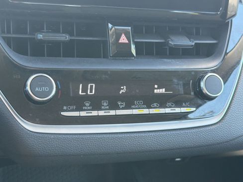 Used 2023 Toyota Corolla LE FWD image 24