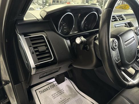 Used 2016 Land Rover Range Rover Sport HSE AWD/4WD image 18