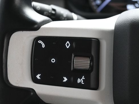 Certified 2023 Land Rover Defender 110 SE image 20