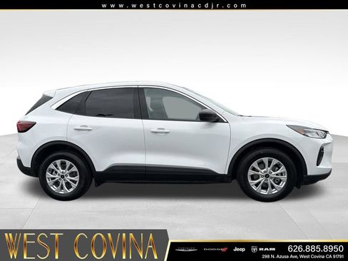 Used 2024 Ford Escape Active FWD image 12
