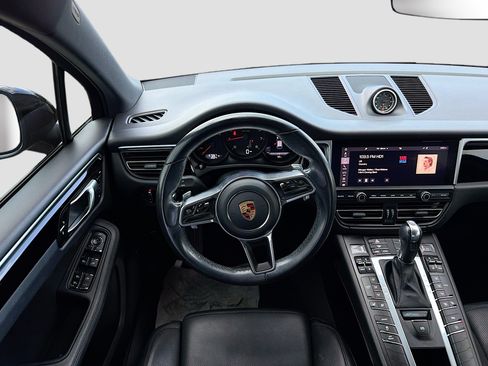 Used 2019 Porsche Macan AWD/4WD image 17