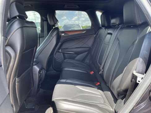 Used 2019 Lincoln MKC Select w/ Select Plus Package FWD image 39