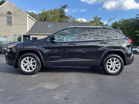 Used 2014 Jeep Cherokee Latitude w/ Cold Weather Group AWD/4WD image 4