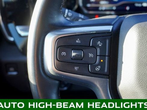 Used 2025 Chevrolet Silverado 1500 LT image 18