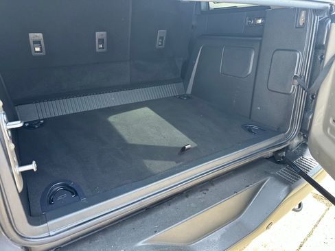 Used 2025 Ford Bronco Badlands AWD/4WD image 10