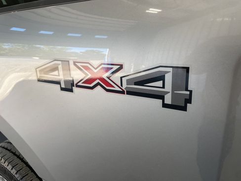 Used 2024 Ford F250 XLT image 39