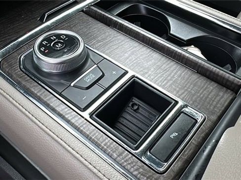 Certified 2021 Ford Expedition Limited image 29