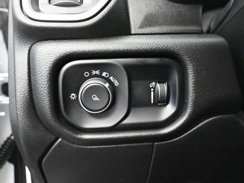 Used 2022 RAM 2500 Tradesman image 31