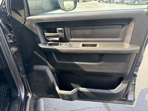 Used 2022 RAM 3500 Tradesman w/ Convenience Group AWD/4WD image 21