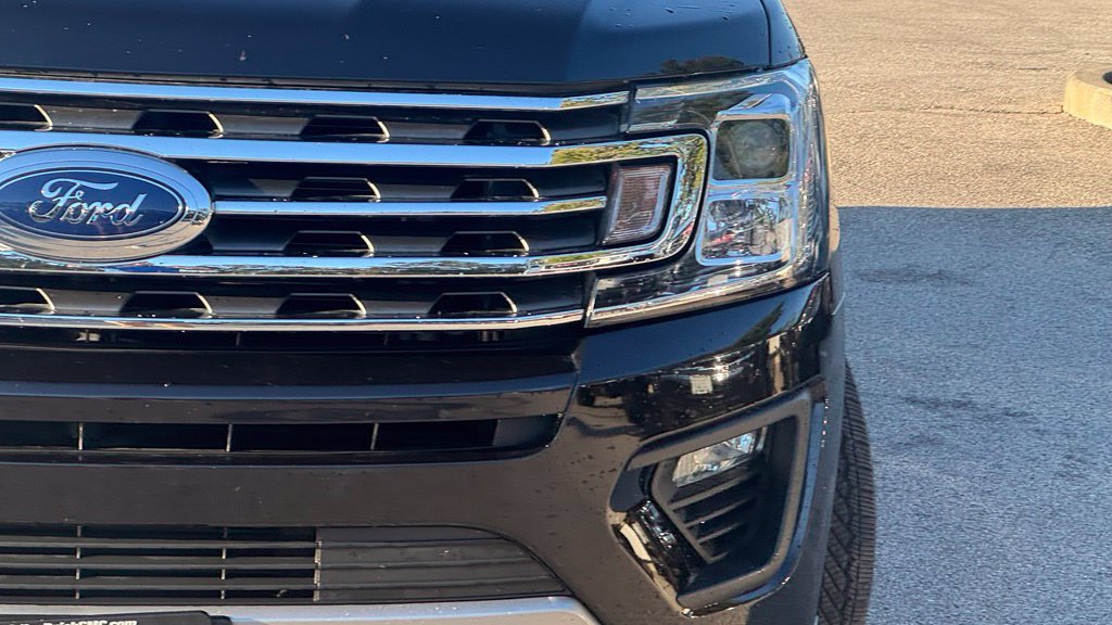 Used 2021 Ford Expedition XLT AWD/4WD image 11