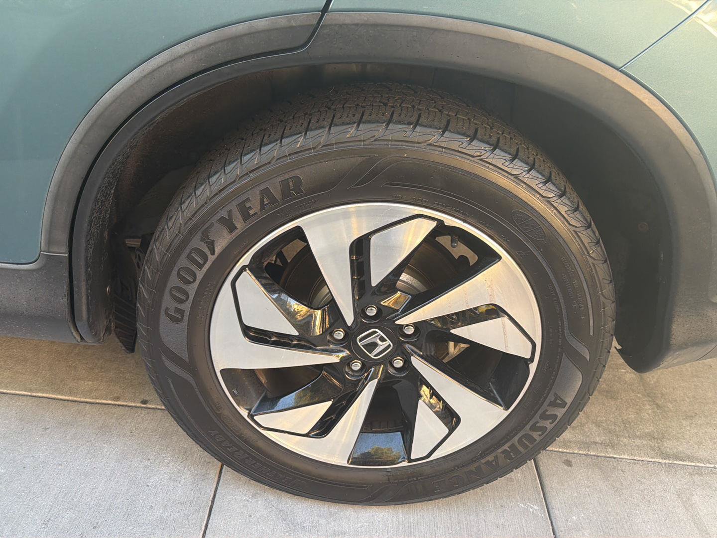 Used 2016 Honda CR-V Touring image 12