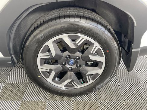 Used 2026 Subaru Forester Premium AWD/4WD image 34