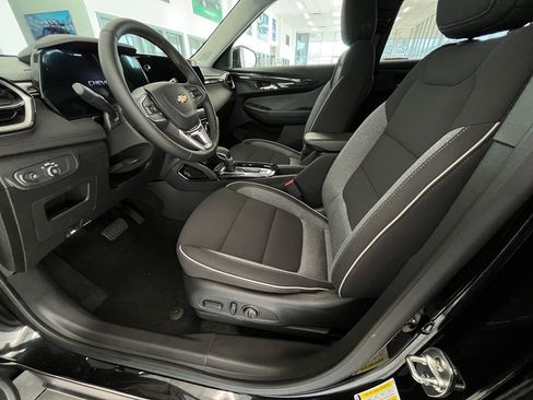 Certified 2024 Chevrolet TrailBlazer LT w/ Convenience Package image 15