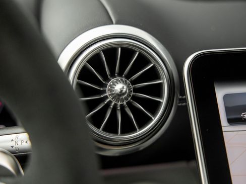 Used 2025 Mercedes-Benz AMG GT 63 S image 37