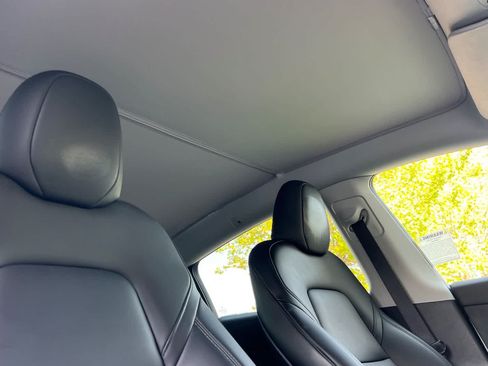 Used 2023 Tesla Model Y Long Range AWD/4WD image 18