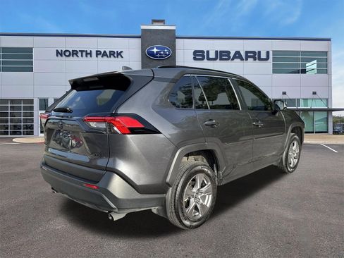 Used 2024 Toyota RAV4 XLE FWD image 3
