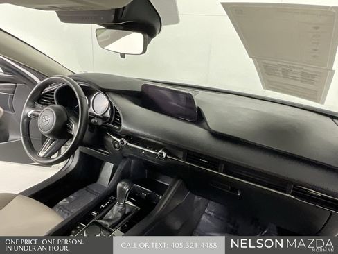 Used 2025 MAZDA MAZDA3 s image 30