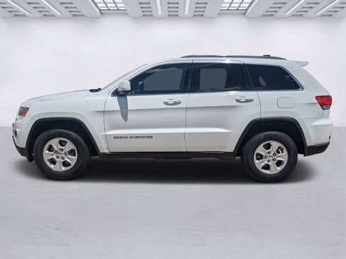 Used 2016 Jeep Grand Cherokee Laredo w/ Quick Order Package 23E AWD/4WD image 8