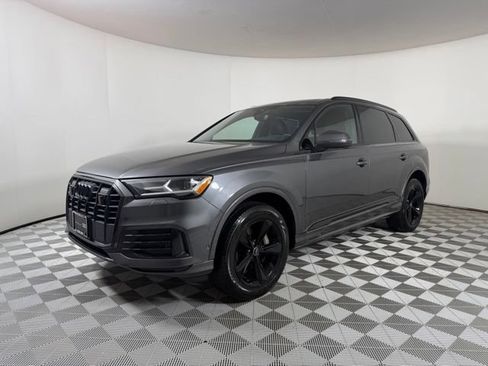 Used 2023 Audi Q7 2.0T Premium Plus w/ Premium Plus Package AWD/4WD image 3