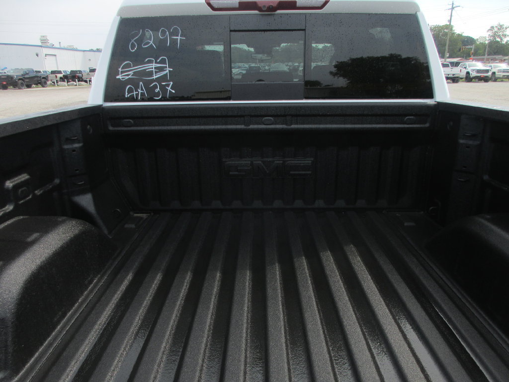 New 2026 GMC Sierra 1500 AT4 w/ AT4 Premium Package AWD/4WD image 9