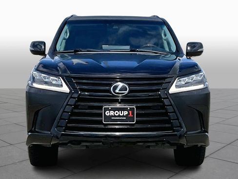 Used 2019 Lexus LX 570 4WD w/ Luxury Package image 4
