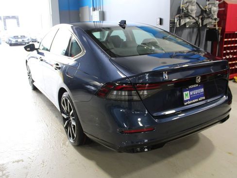 New 2026 Honda Accord Touring image 9
