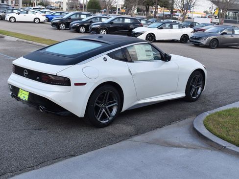 New 2026 Nissan Z Sport w/ Floor Mat Package image 9