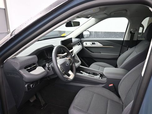 New 2026 Ford Explorer Active image 25